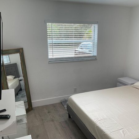 Cozy New Renovated Apartment Форт-Лодердейл Экстерьер фото